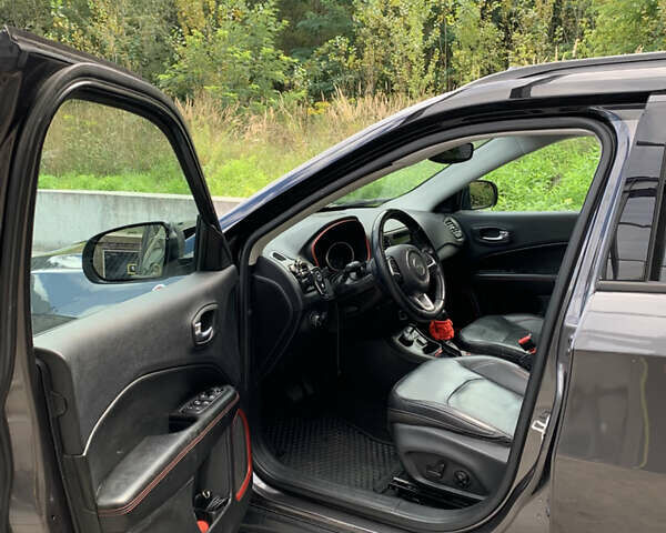 Серый Джип Компас, объемом двигателя 2.36 л и пробегом 98 тыс. км за 17200 $, фото 7 на Automoto.ua