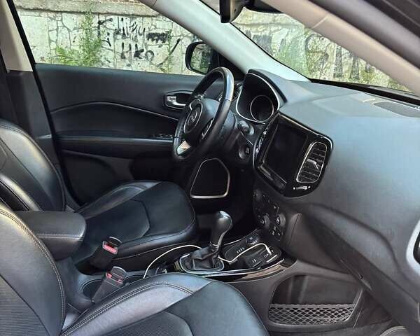 Серый Джип Компас, объемом двигателя 2.36 л и пробегом 67 тыс. км за 16900 $, фото 4 на Automoto.ua
