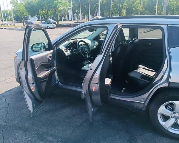Серый Джип Компас, объемом двигателя 2.36 л и пробегом 95 тыс. км за 17900 $, фото 15 на Automoto.ua