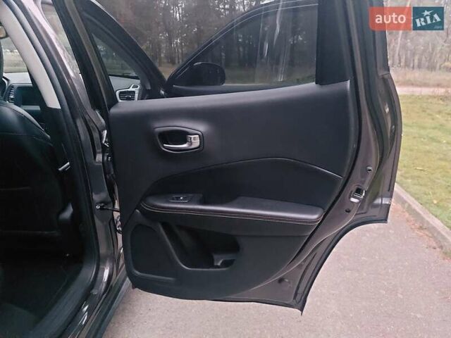 Серый Джип Компас, объемом двигателя 2.36 л и пробегом 78 тыс. км за 14700 $, фото 14 на Automoto.ua