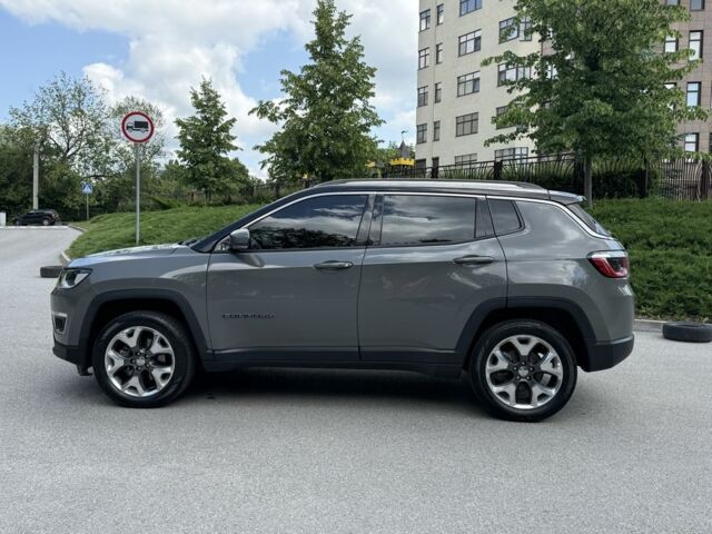 Сірий Джип Compass, об'ємом двигуна 2.4 л та пробігом 96 тис. км за 17500 $, фото 3 на Automoto.ua