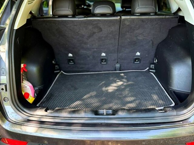Сірий Джип Compass, об'ємом двигуна 2.4 л та пробігом 114 тис. км за 14500 $, фото 2 на Automoto.ua