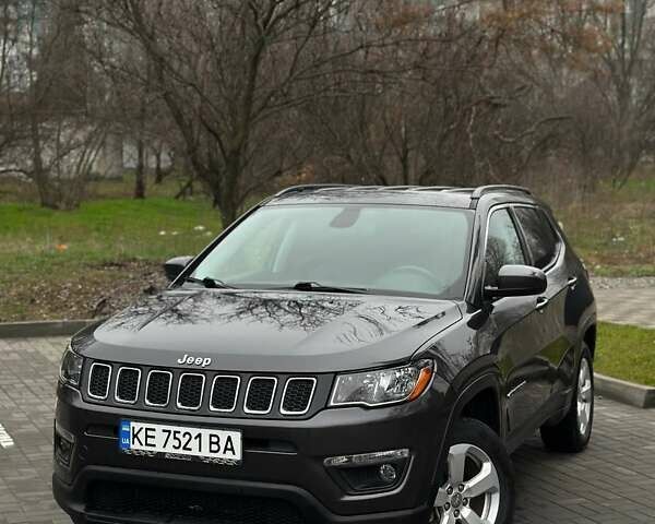 Сірий Джип Compass, об'ємом двигуна 2.36 л та пробігом 60 тис. км за 14700 $, фото 1 на Automoto.ua