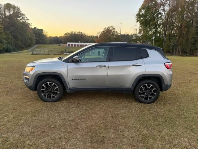 Серый Джип Компас, объемом двигателя 2.4 л и пробегом 38 тыс. км за 10000 $, фото 3 на Automoto.ua