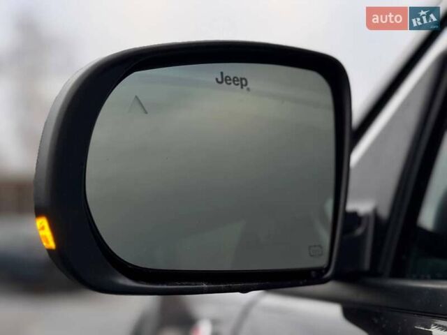 Сірий Джип Compass, об'ємом двигуна 2.36 л та пробігом 199 тис. км за 13900 $, фото 15 на Automoto.ua