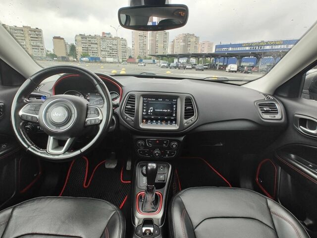 Серый Джип Компас, объемом двигателя 2.4 л и пробегом 99 тыс. км за 17900 $, фото 16 на Automoto.ua