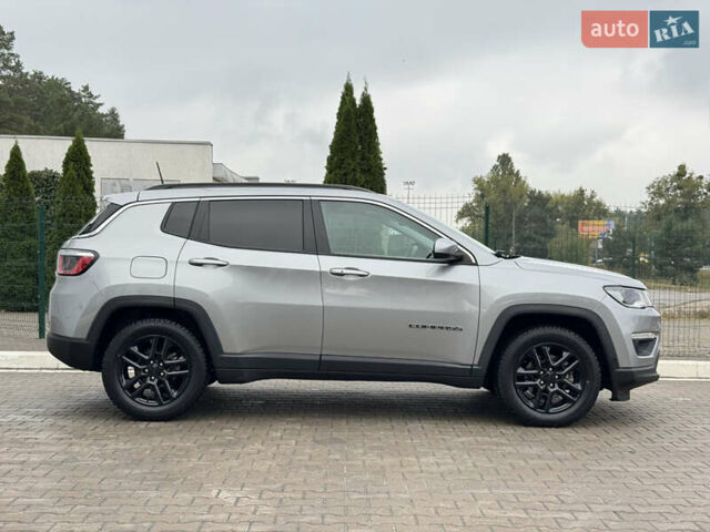 Серый Джип Компас, объемом двигателя 2.4 л и пробегом 130 тыс. км за 16950 $, фото 8 на Automoto.ua