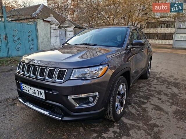Сірий Джип Compass, об'ємом двигуна 2.4 л та пробігом 137 тис. км за 17100 $, фото 22 на Automoto.ua