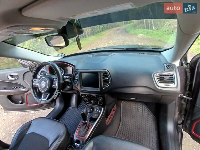Серый Джип Компас, объемом двигателя 2.4 л и пробегом 130 тыс. км за 19500 $, фото 45 на Automoto.ua