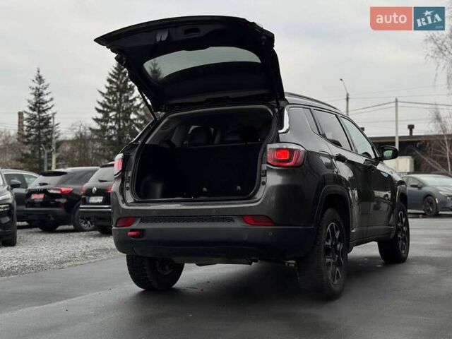 Сірий Джип Compass, об'ємом двигуна 2.36 л та пробігом 199 тис. км за 13900 $, фото 7 на Automoto.ua