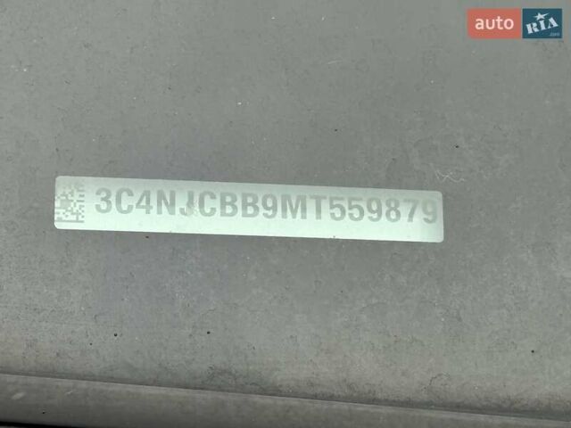Сірий Джип Compass, об'ємом двигуна 2.36 л та пробігом 50 тис. км за 15999 $, фото 30 на Automoto.ua