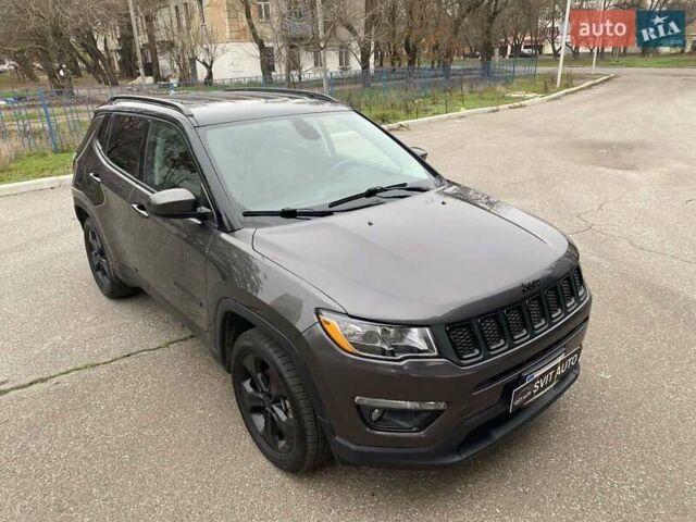 Серый Джип Компас, объемом двигателя 2.36 л и пробегом 201 тыс. км за 15499 $, фото 9 на Automoto.ua