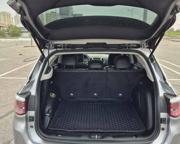 Сірий Джип Compass, об'ємом двигуна 2.4 л та пробігом 97 тис. км за 14500 $, фото 9 на Automoto.ua