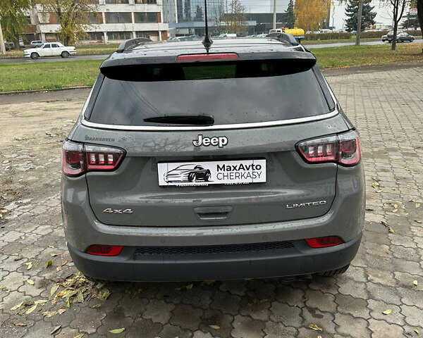 Серый Джип Компас, объемом двигателя 2.4 л и пробегом 110 тыс. км за 16900 $, фото 5 на Automoto.ua