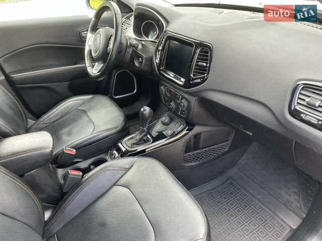 Сірий Джип Compass, об'ємом двигуна 2.36 л та пробігом 80 тис. км за 18200 $, фото 19 на Automoto.ua