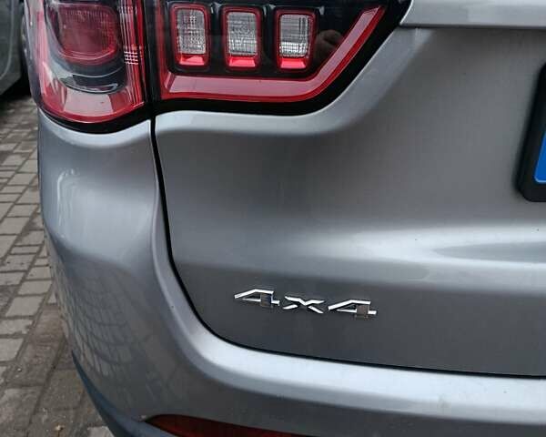 Серый Джип Компас, объемом двигателя 2.36 л и пробегом 48 тыс. км за 17600 $, фото 10 на Automoto.ua