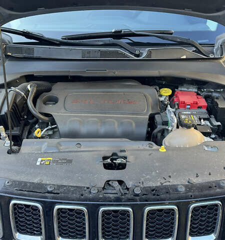 Сірий Джип Compass, об'ємом двигуна 2.4 л та пробігом 194 тис. км за 14300 $, фото 19 на Automoto.ua