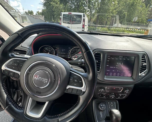 Серый Джип Компас, объемом двигателя 2.36 л и пробегом 119 тыс. км за 15400 $, фото 10 на Automoto.ua