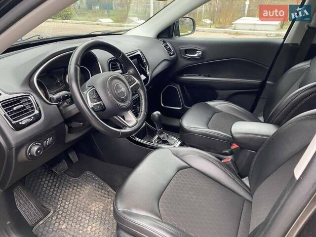 Серый Джип Компас, объемом двигателя 2.36 л и пробегом 201 тыс. км за 15499 $, фото 26 на Automoto.ua