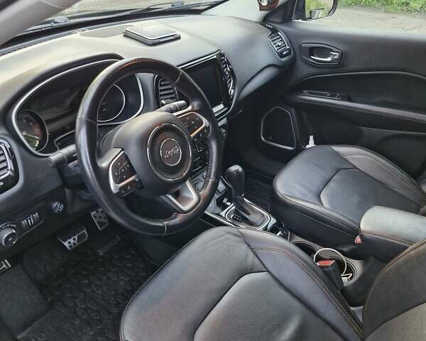 Серый Джип Компас, объемом двигателя 2.36 л и пробегом 27 тыс. км за 18900 $, фото 11 на Automoto.ua