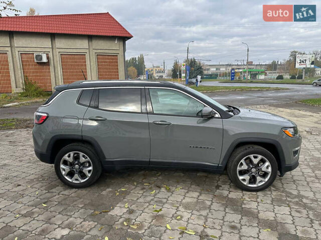 Серый Джип Компас, объемом двигателя 2.4 л и пробегом 110 тыс. км за 16900 $, фото 3 на Automoto.ua