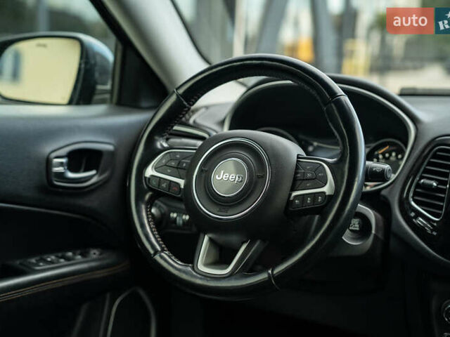 Серый Джип Компас, объемом двигателя 2.36 л и пробегом 108 тыс. км за 17900 $, фото 19 на Automoto.ua