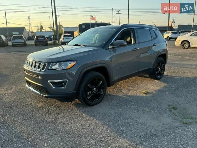 Сірий Джип Compass, об'ємом двигуна 2.36 л та пробігом 32 тис. км за 3900 $, фото 1 на Automoto.ua