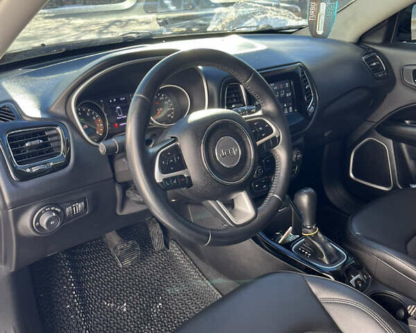 Серый Джип Компас, объемом двигателя 2.36 л и пробегом 126 тыс. км за 15800 $, фото 14 на Automoto.ua