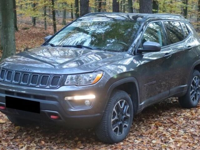 Серый Джип Компас, объемом двигателя 2.4 л и пробегом 69 тыс. км за 9800 $, фото 1 на Automoto.ua