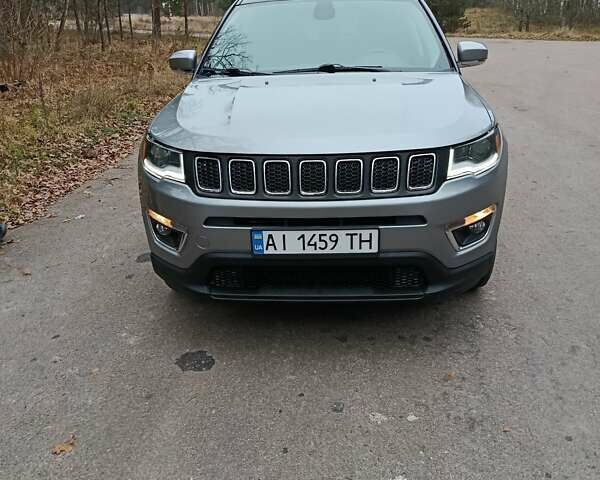 Серый Джип Компас, объемом двигателя 2.36 л и пробегом 48 тыс. км за 17600 $, фото 1 на Automoto.ua