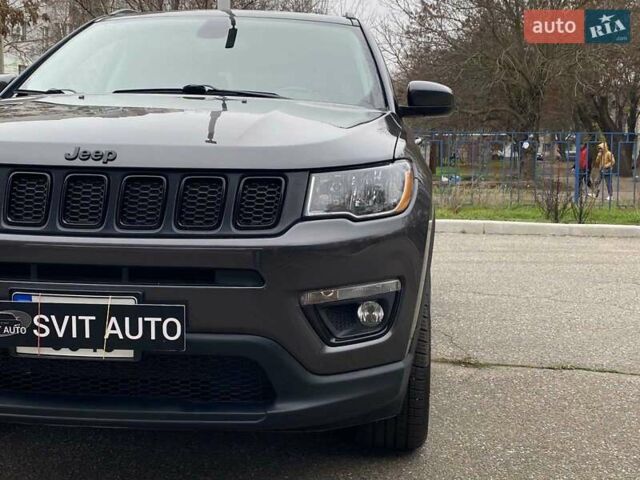 Серый Джип Компас, объемом двигателя 2.36 л и пробегом 201 тыс. км за 15499 $, фото 3 на Automoto.ua