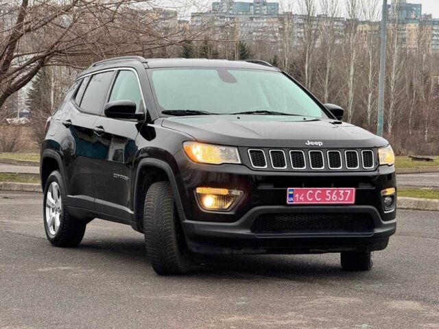 Серый Джип Компас, объемом двигателя 0 л и пробегом 60 тыс. км за 14100 $, фото 2 на Automoto.ua