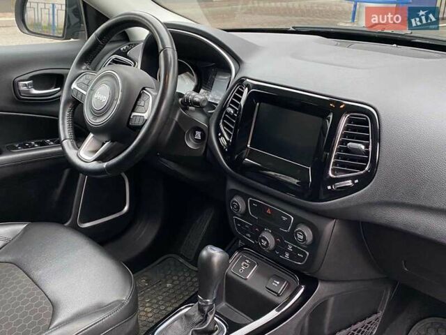 Серый Джип Компас, объемом двигателя 2.36 л и пробегом 201 тыс. км за 15499 $, фото 35 на Automoto.ua