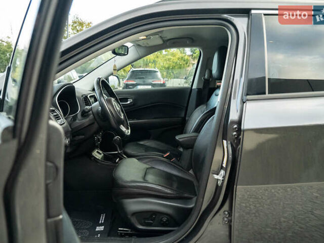 Серый Джип Компас, объемом двигателя 2.36 л и пробегом 108 тыс. км за 17900 $, фото 14 на Automoto.ua