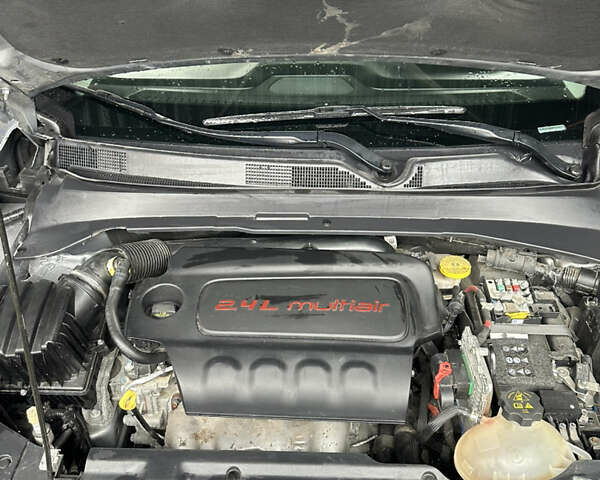 Серый Джип Компас, объемом двигателя 2.36 л и пробегом 80 тыс. км за 18800 $, фото 8 на Automoto.ua