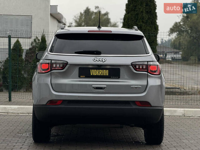 Серый Джип Компас, объемом двигателя 2.4 л и пробегом 130 тыс. км за 16950 $, фото 12 на Automoto.ua