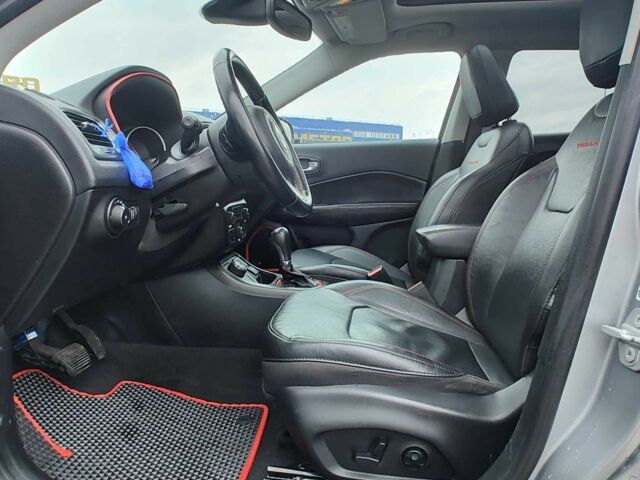 Серый Джип Компас, объемом двигателя 2.4 л и пробегом 99 тыс. км за 17900 $, фото 11 на Automoto.ua