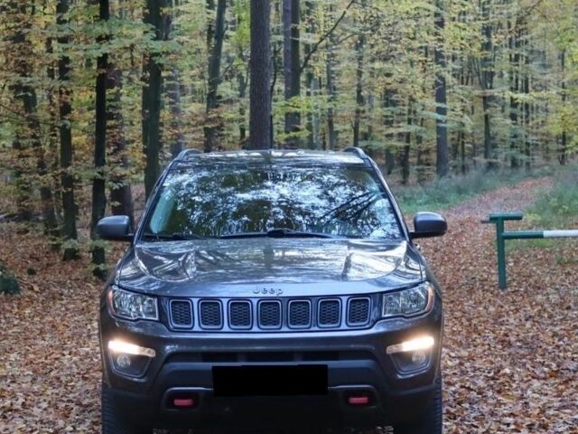 Серый Джип Компас, объемом двигателя 2.4 л и пробегом 69 тыс. км за 9800 $, фото 2 на Automoto.ua
