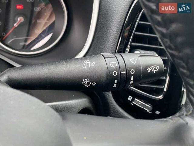 Серый Джип Компас, объемом двигателя 2.36 л и пробегом 201 тыс. км за 15499 $, фото 39 на Automoto.ua