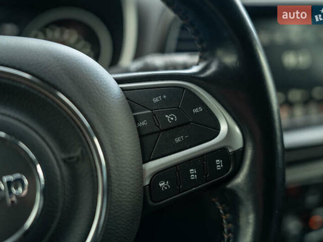 Серый Джип Компас, объемом двигателя 2.36 л и пробегом 108 тыс. км за 17900 $, фото 22 на Automoto.ua