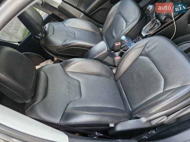 Серый Джип Компас, объемом двигателя 2.36 л и пробегом 27 тыс. км за 18900 $, фото 24 на Automoto.ua