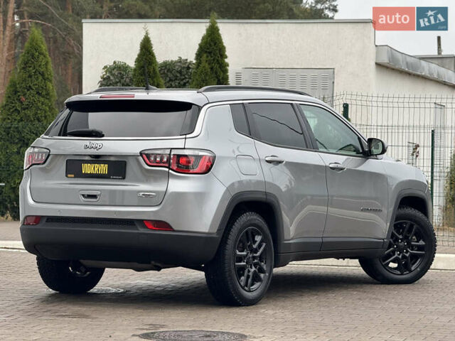 Серый Джип Компас, объемом двигателя 2.4 л и пробегом 130 тыс. км за 16950 $, фото 14 на Automoto.ua