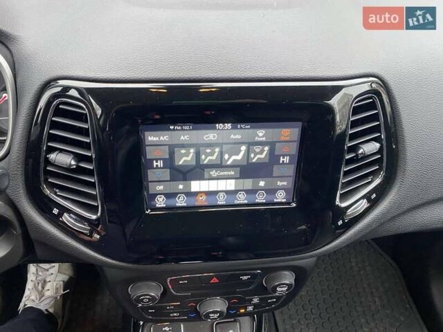 Серый Джип Компас, объемом двигателя 2.36 л и пробегом 201 тыс. км за 15499 $, фото 53 на Automoto.ua