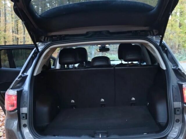 Серый Джип Компас, объемом двигателя 2.4 л и пробегом 69 тыс. км за 9800 $, фото 6 на Automoto.ua