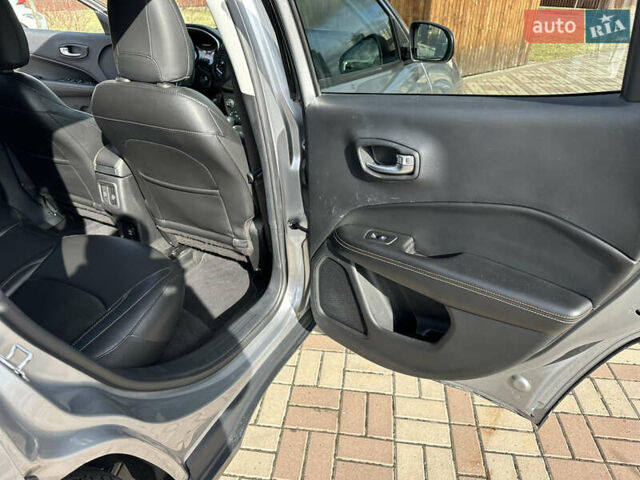 Серый Джип Компас, объемом двигателя 2.36 л и пробегом 133 тыс. км за 16450 $, фото 12 на Automoto.ua