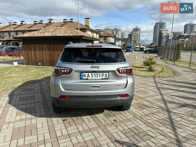 Серый Джип Компас, объемом двигателя 2.36 л и пробегом 133 тыс. км за 16450 $, фото 4 на Automoto.ua