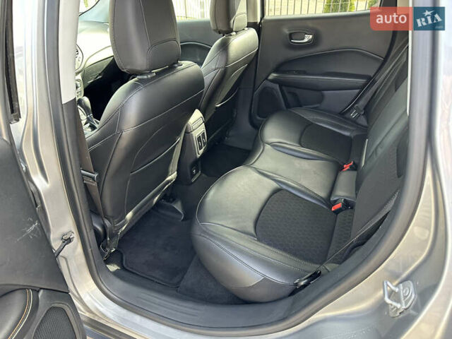 Серый Джип Компас, объемом двигателя 2.36 л и пробегом 133 тыс. км за 16450 $, фото 9 на Automoto.ua