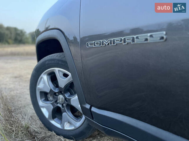 Сірий Джип Compass, об'ємом двигуна 2.36 л та пробігом 52 тис. км за 17000 $, фото 28 на Automoto.ua