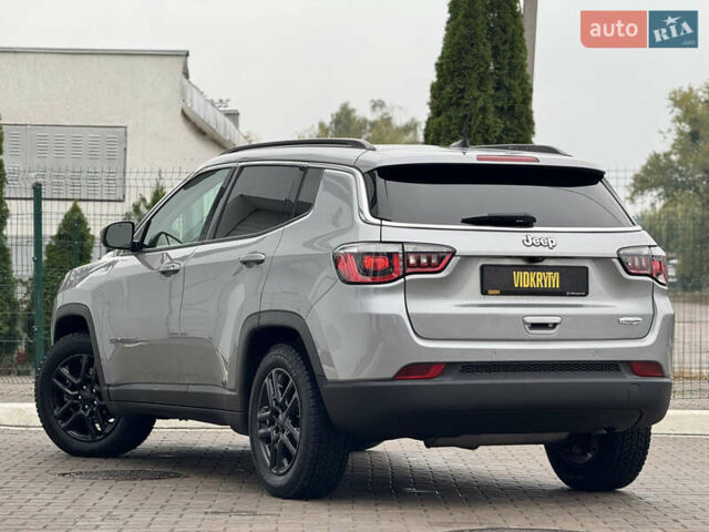 Серый Джип Компас, объемом двигателя 2.4 л и пробегом 130 тыс. км за 16950 $, фото 11 на Automoto.ua