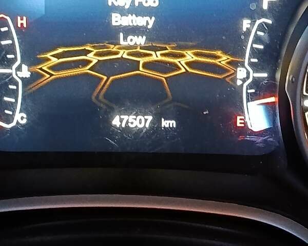 Серый Джип Компас, объемом двигателя 2.36 л и пробегом 48 тыс. км за 17600 $, фото 8 на Automoto.ua